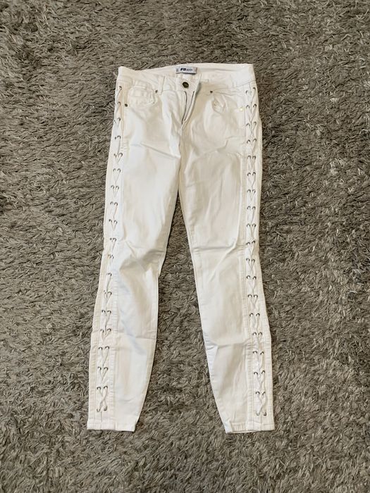 Spodnie damskie New Yorker białe