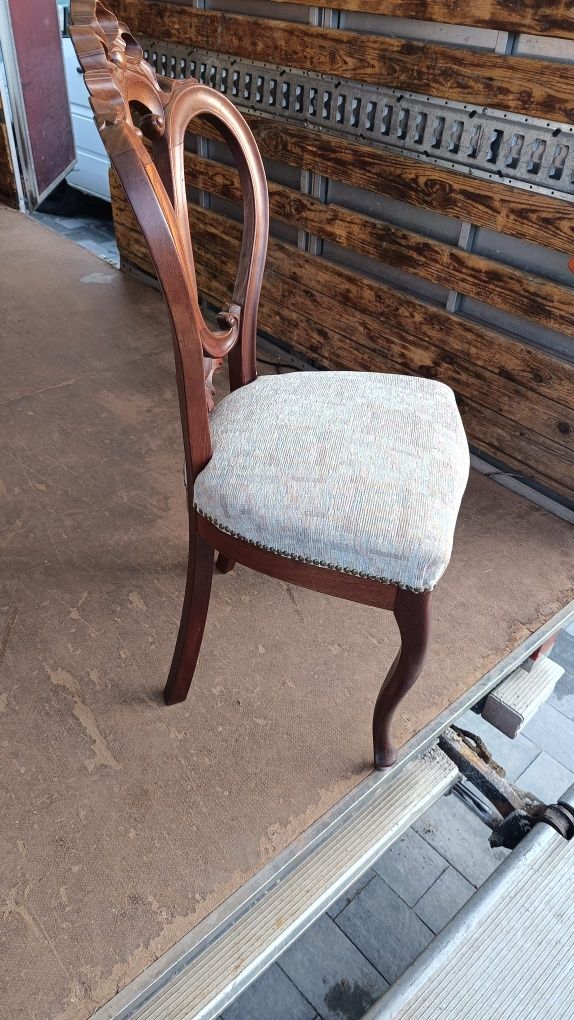 Stare krzesło styl Ludwik