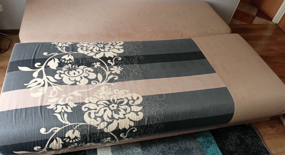 Sofa dwuosobowa rozkładana