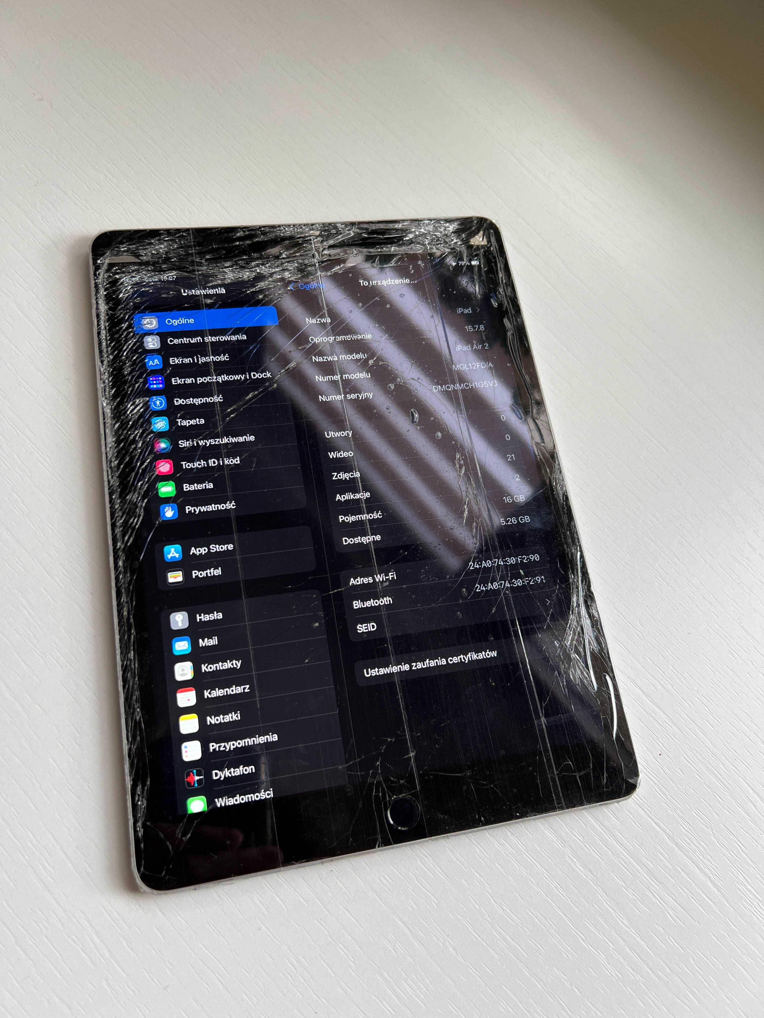 iPad Air 2 – 16 GB, Wi-Fi – Stłuczona szybka, sprawny technicznie