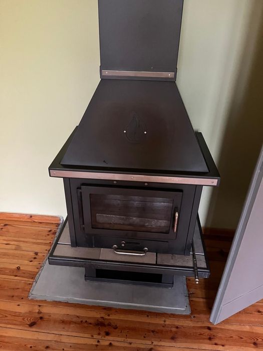 Kominek wolnostojący żeliwno-blaszany