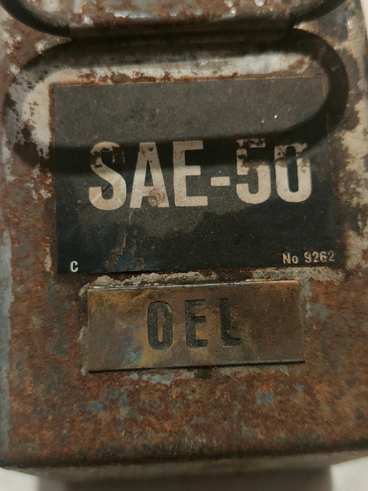 Lata Antiga de Óleo SAE-50 – Vintage Alemã (Décadas 40-60)