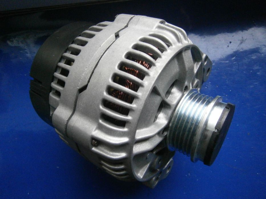 Alternator Audi A4 VW Passat 1.9 TDI AJM AFN AHU Bosch 120A - oryginał