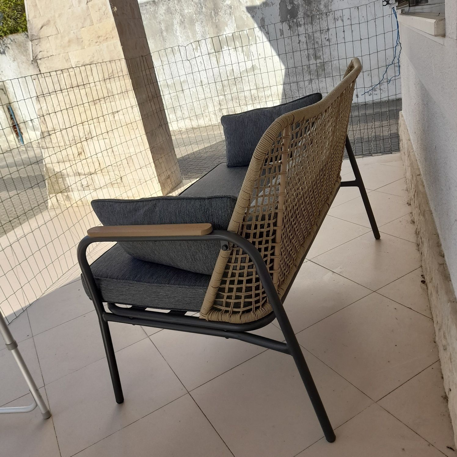 Sofa de jardim Como NOVO