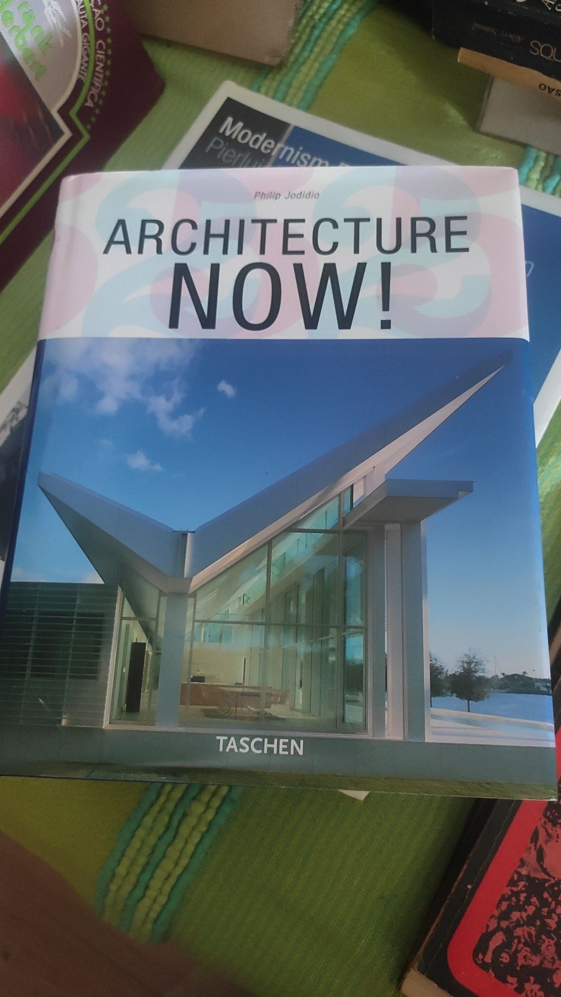 Livros Arquitectura Taschen Architecture Now e Modernism Rediscovered