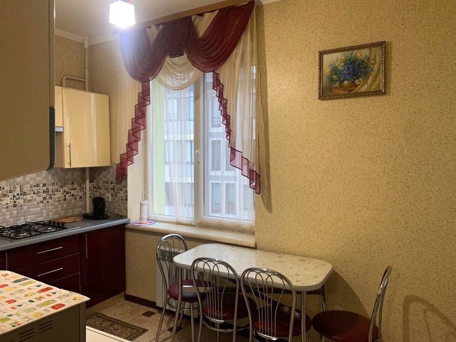 Оренда квартири (подобово)