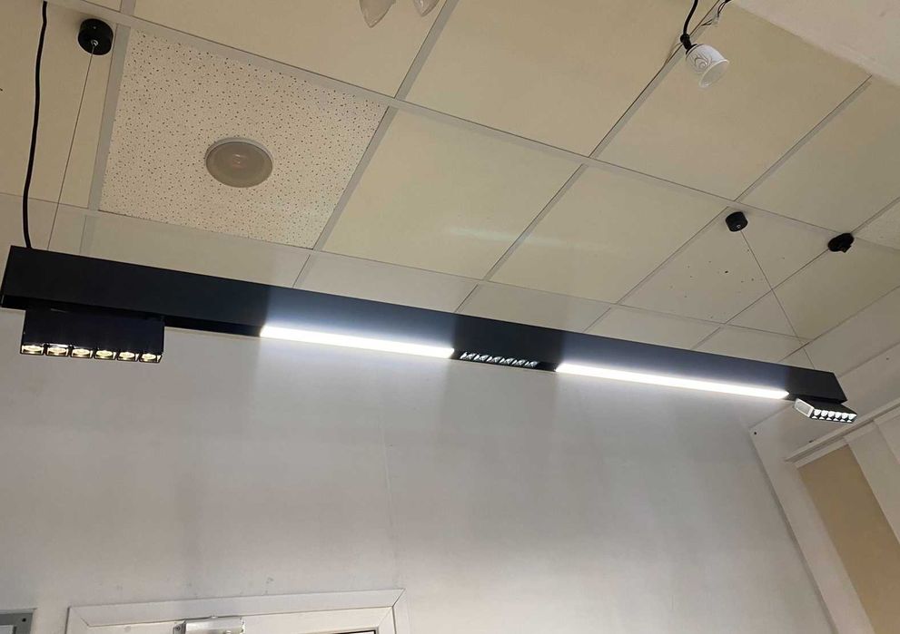 Магнитный трек  в комплекте со светильниками, 2 метра Magnet