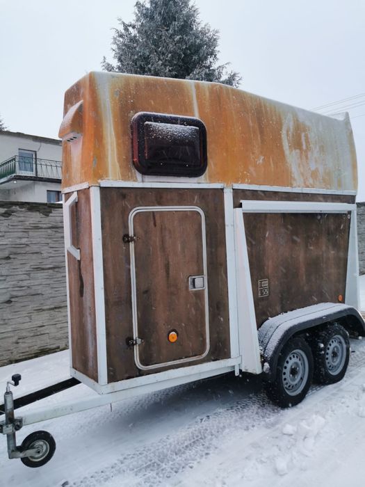 Przyczepka do przewozu jednego konia lekka DMC1000kg koniowóz