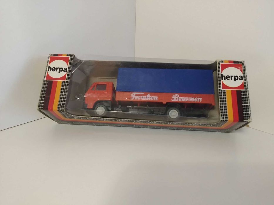 HERPA 1:87 - Man 'Franken-Brunnen'