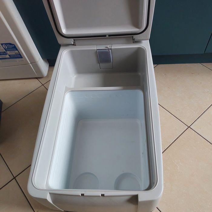 Lodowka kompresorowa Dometic cdf 36 + zasilacz