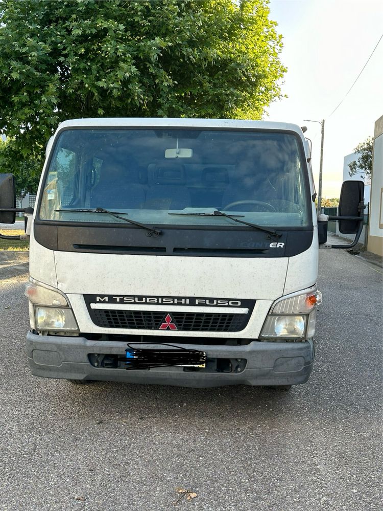 Vendo Mitsubishi Fuso Impecável