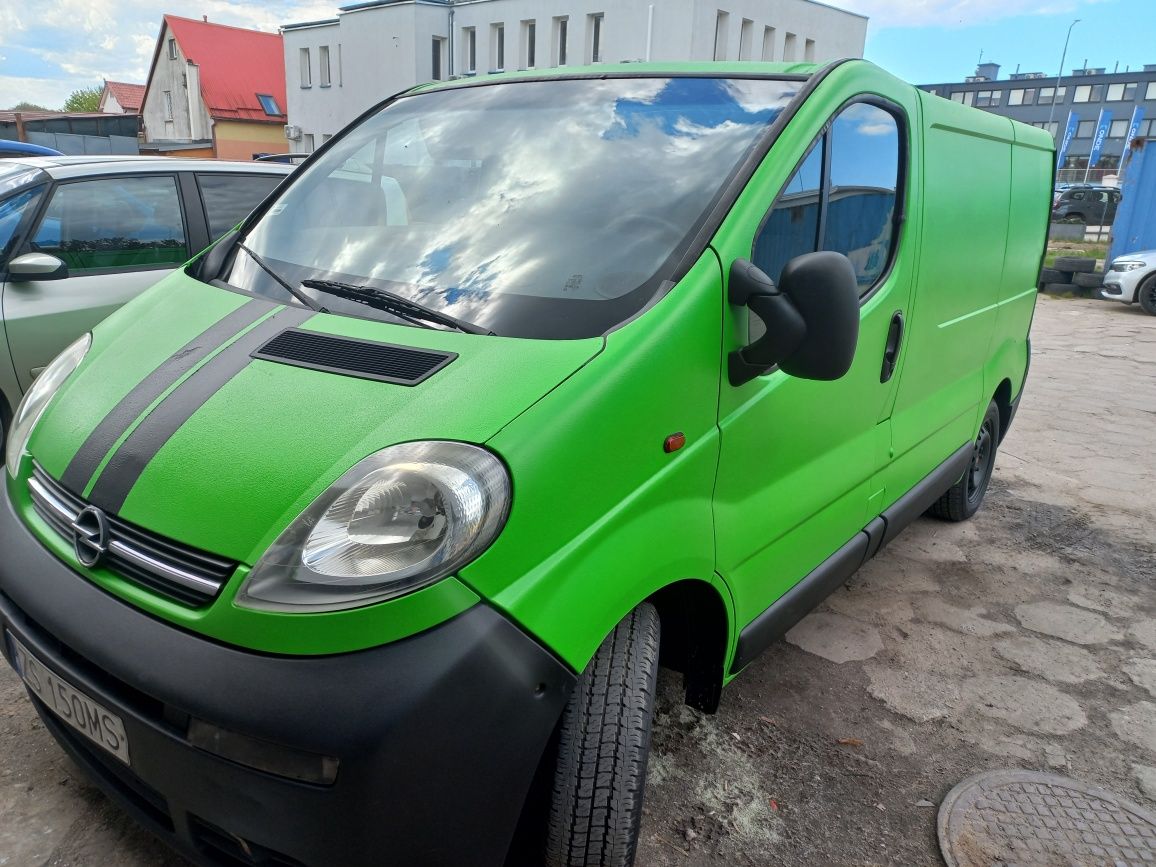 Opel vivaro,trafic 1,9cdti sprawny .