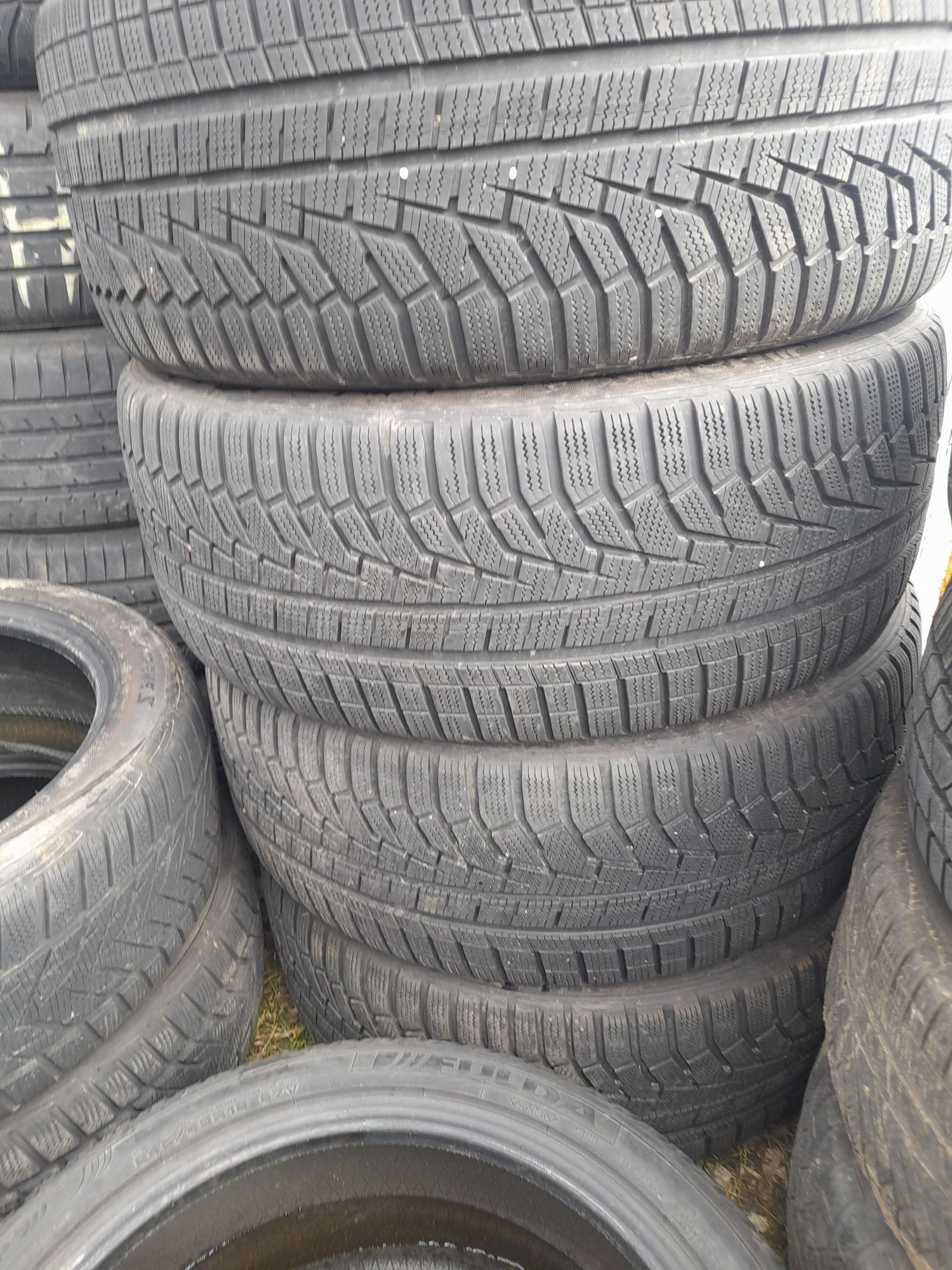 Opony zimowe 255/45 r20 Hankook SUV stan bardzo dobry