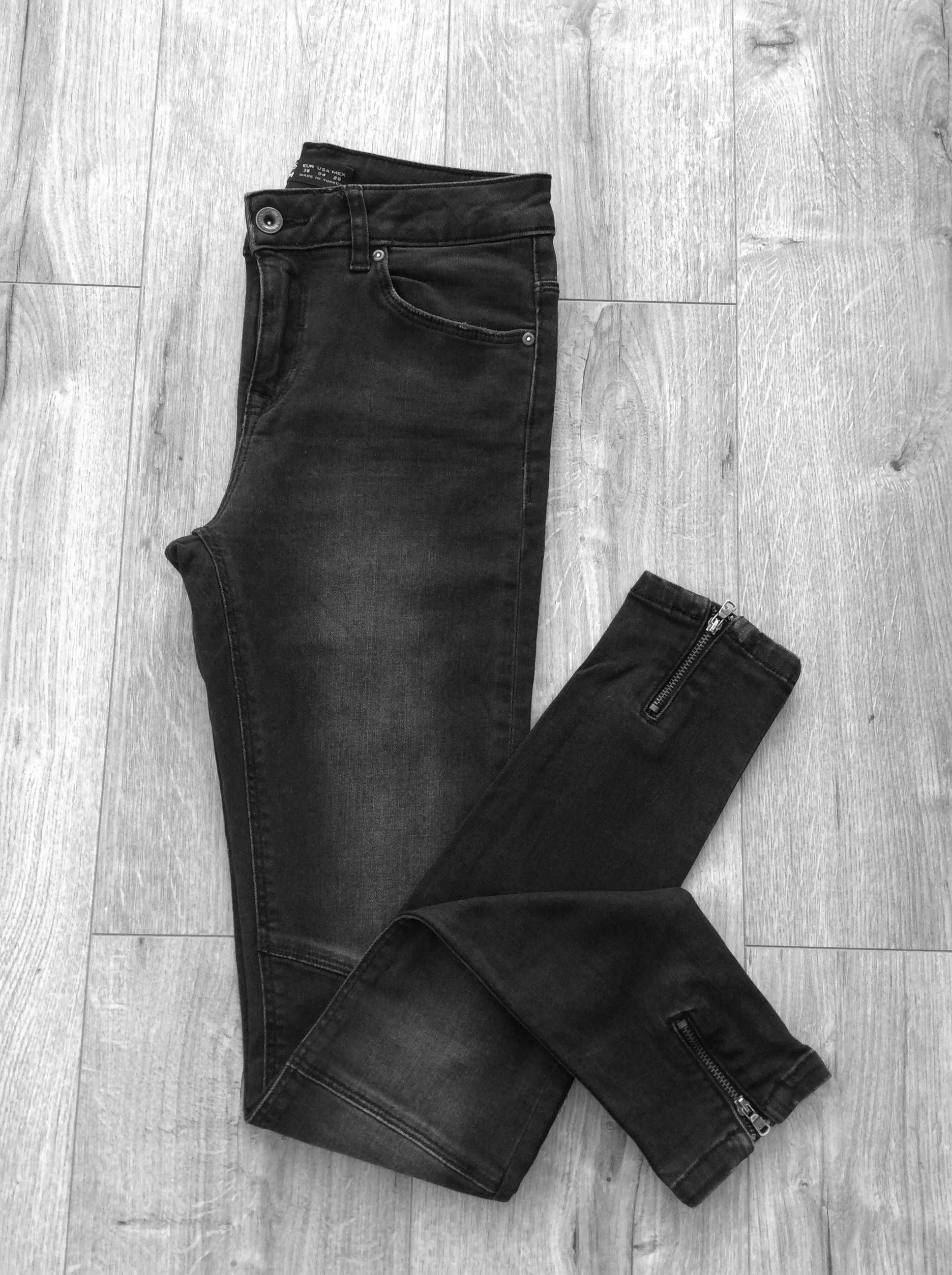 Dzinsy skinny Zara