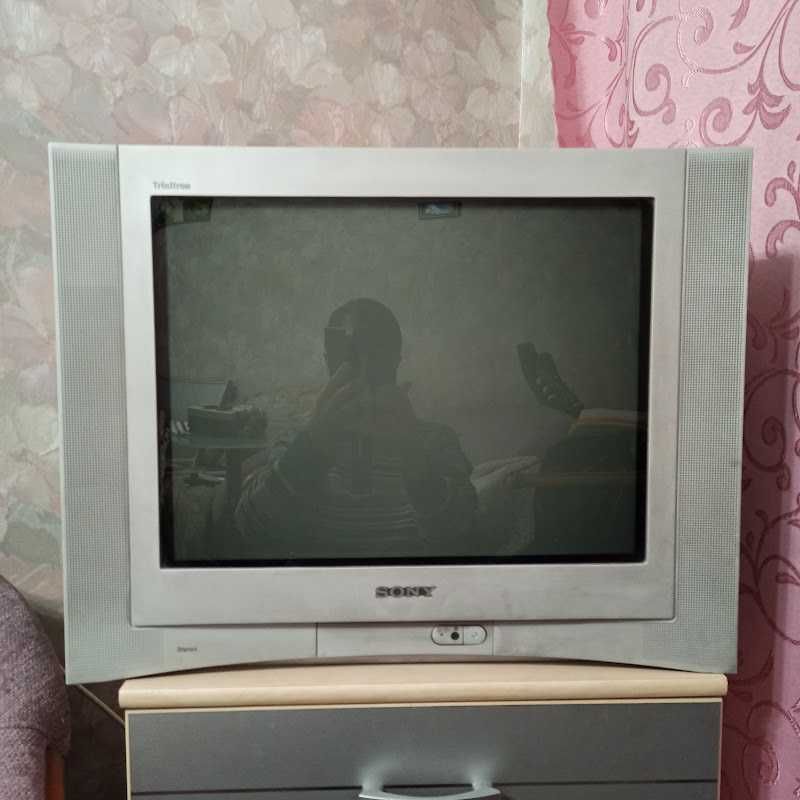 Продам телевізор кінескопний SONY 21",