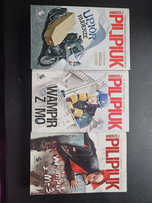 3 książki z serii Wampir z… Andrzej Pilipiuk