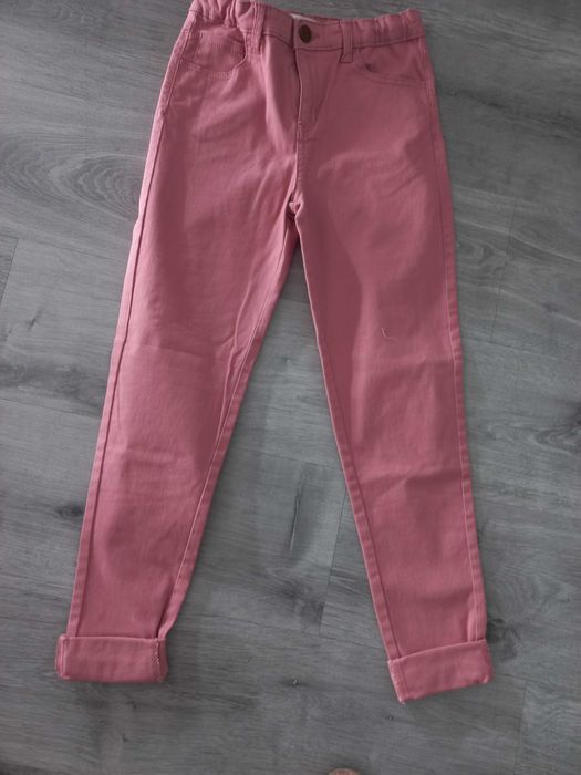 Calça Rosa da Zippy nova a estrear
