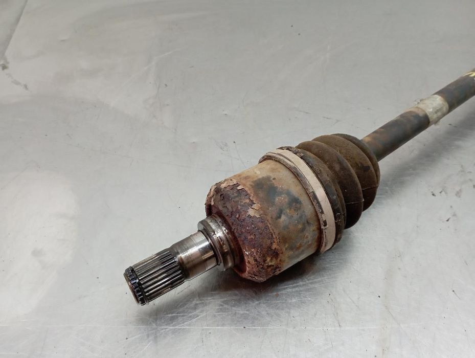 Transmissão trás esquerda HYUNDAI Santa Fé II (CM)