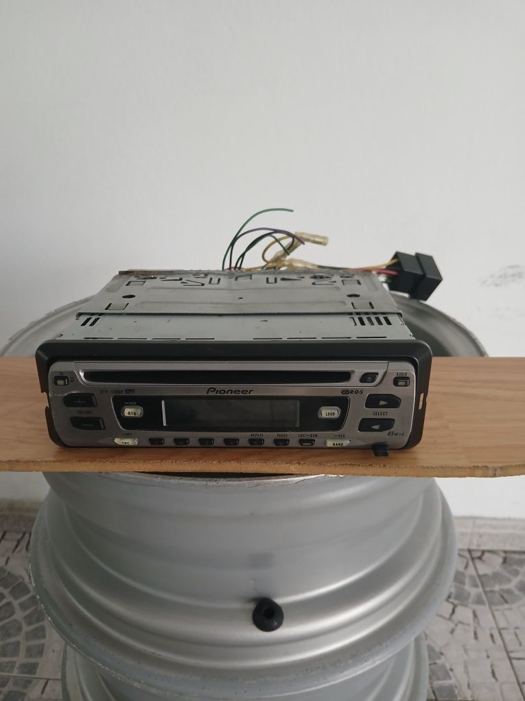 Rádio pioneer + par de  colunas