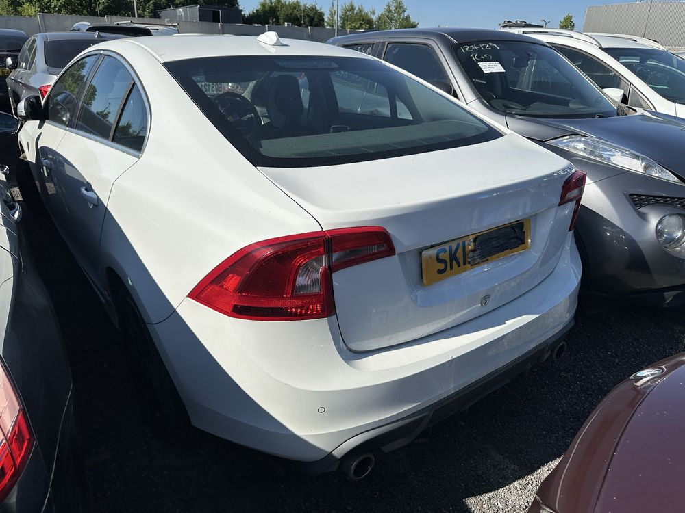 Volvo S80 R Design silnik D4162T 1.6D 2012r,Anglik z kluczykami