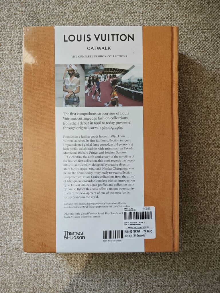 Livro Louis Vuitton Catwalk