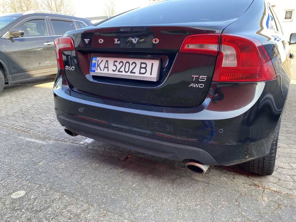 Volvo S60, 2,5, AWD, 2012, гарна!