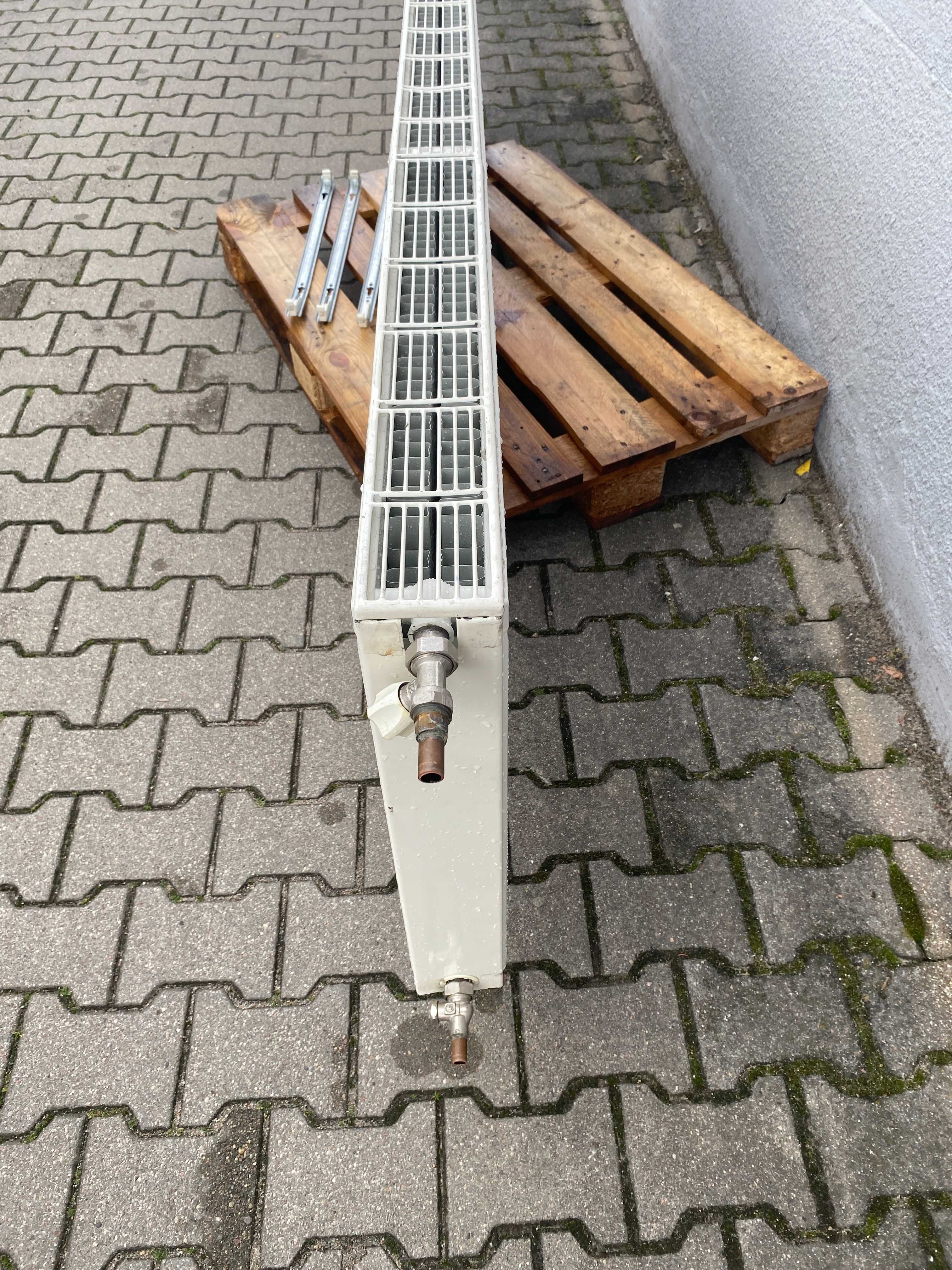 Grzejnik Purmo CV22 600x2600x102mm