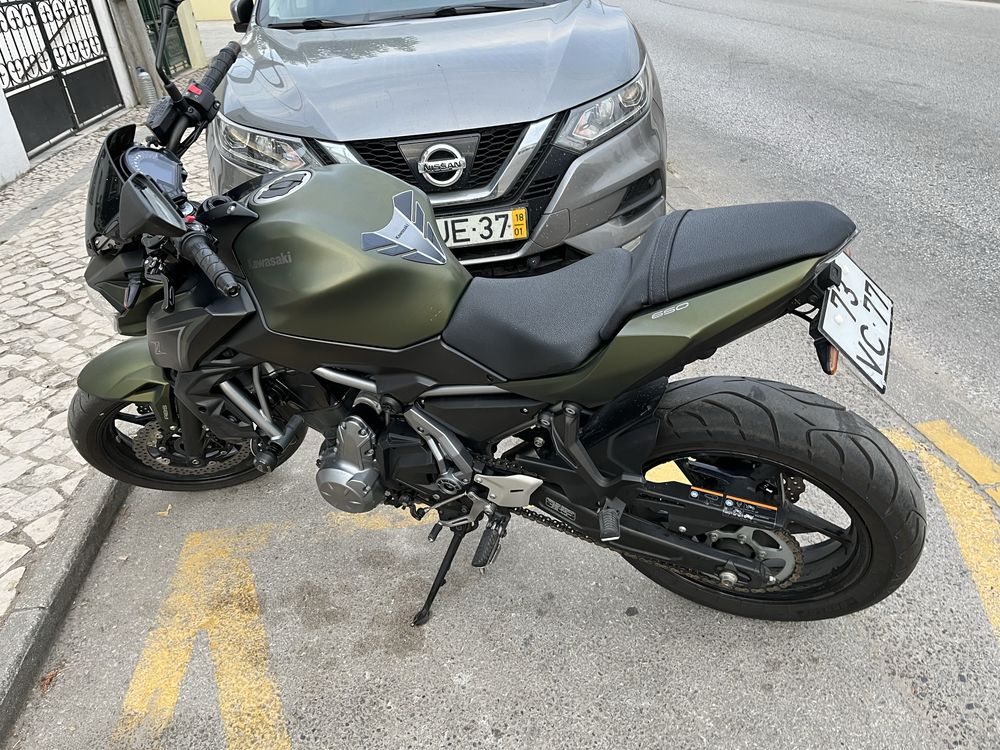 Kawazaki Z650 naked 2018