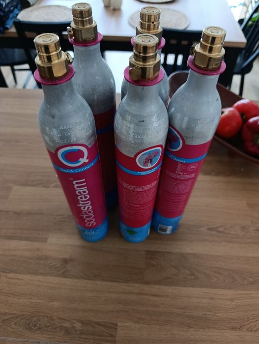 Butle soda stream różowe niebieskie quick connect