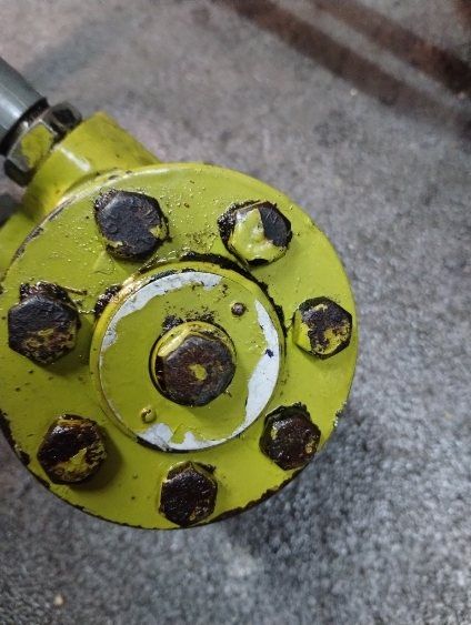 Sprzedam silnik hydrauliczny.
