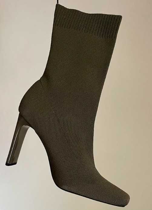 szpilki, buty kozaki na obcasie ZARA nowe z metkami khaki zielone