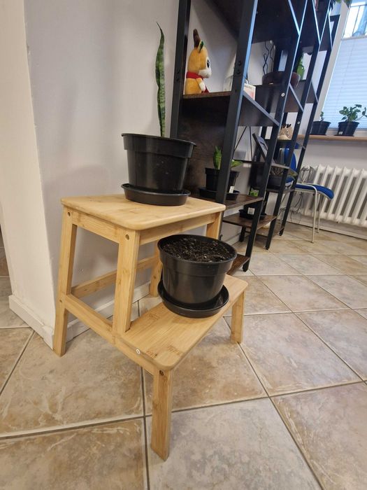 bambusowy taboret ze schodkiem - praktyczny, solidny