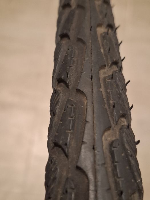 28 cali Nowa opona rowerowa do roweru (47-622) 700x45C dętka komplet