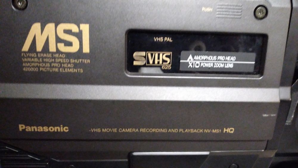 Kamera filmowa Panasonic S-VHS NV-MS1