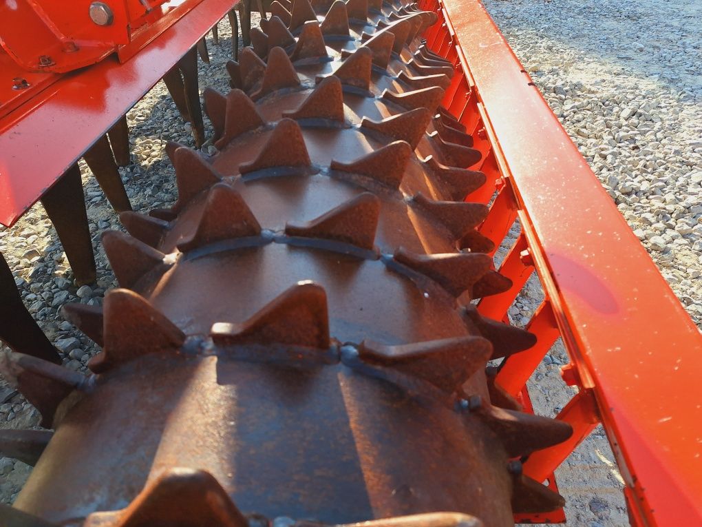 Agregat aktywny 3m Kuhn HRB 302 brona wirowa nie Amazone lemken
