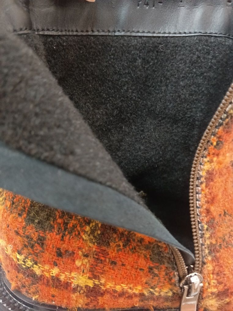 Бренд VIBRAM, нові. Не носилися,не підійшов розмір