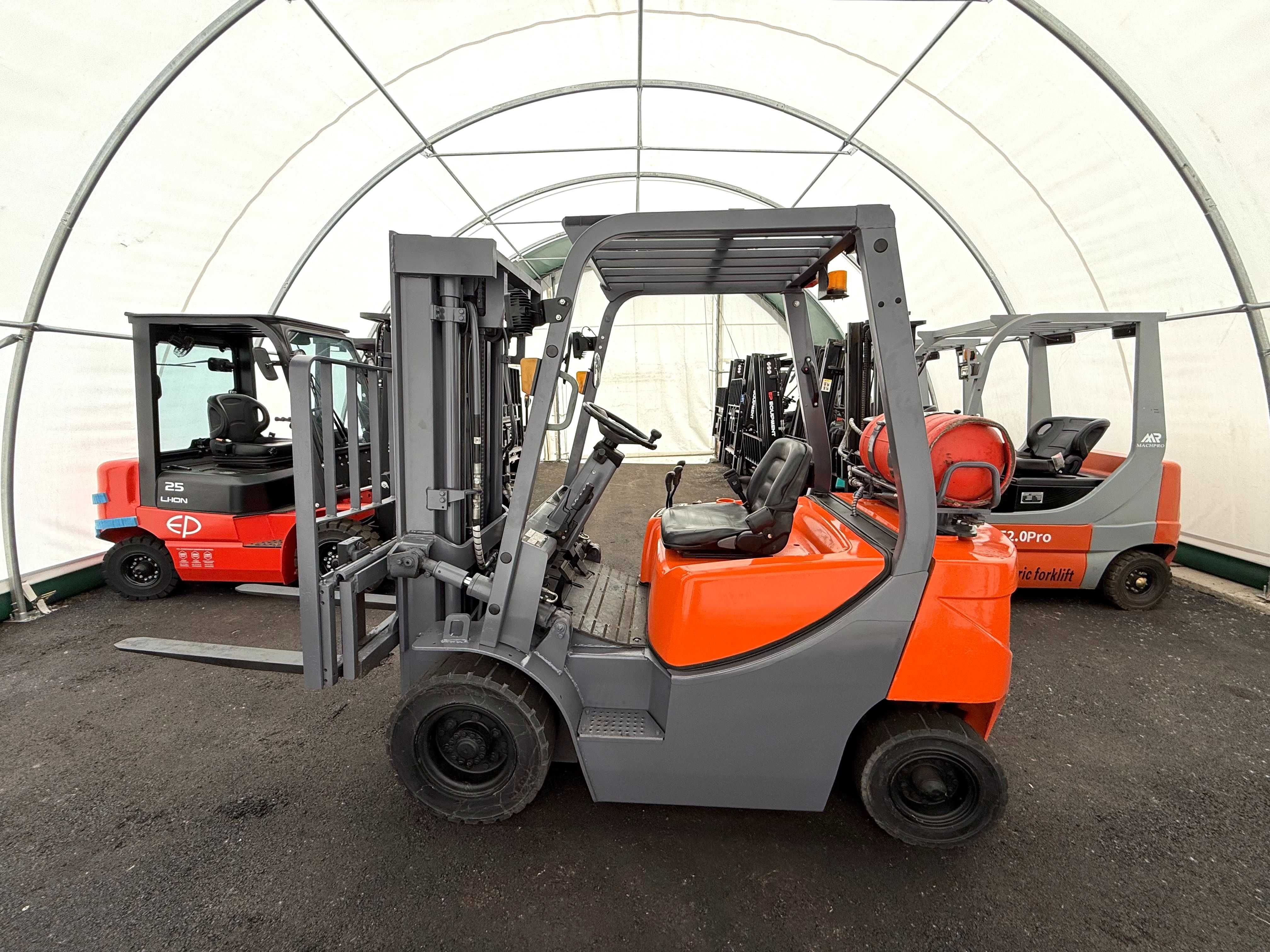 Газовий вилковий навантажувач DOOSAN G20GP 2018 рік 2500 мотогодин