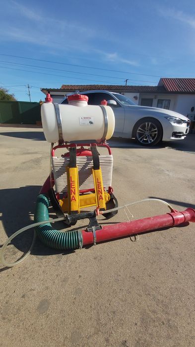 Pulverizador de costas