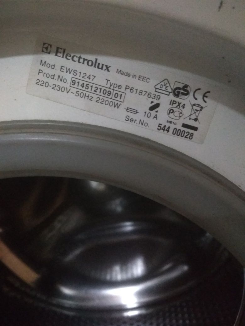 Стиральная машинка Electrolux