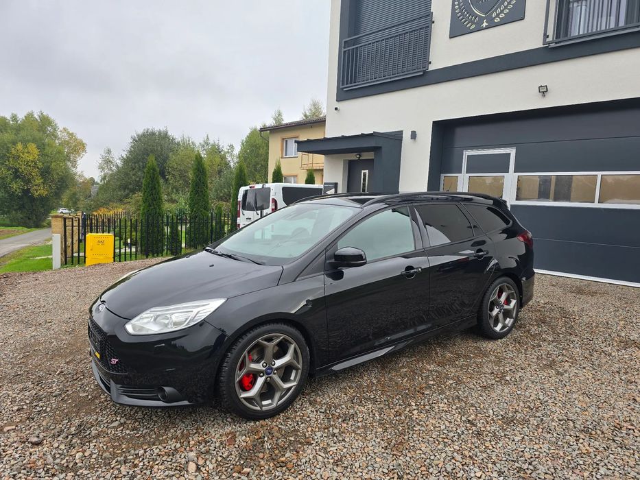 Ford Focus ST / 250KM / Super Stan / Bezwypadkowy / Full Opcja / Gwarancja