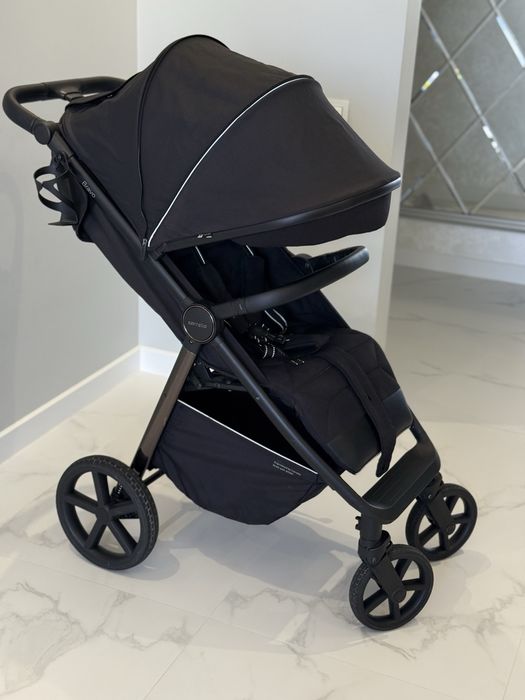 Коляска Carello Bravo Plus CRL Jet Black