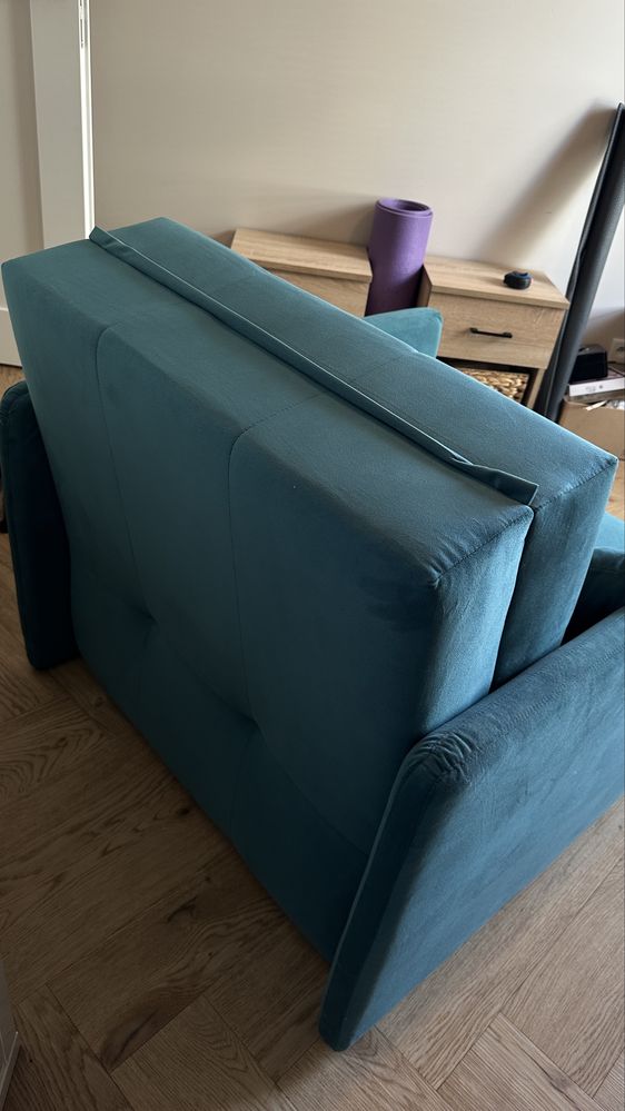 Sofa Leo I z funkcją spania – używana tylko 4 miesiące, jak nowa!