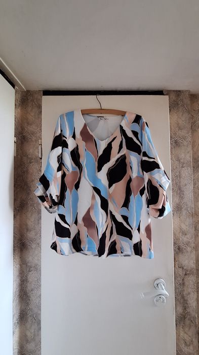 Bluzka - w beźowe wzory