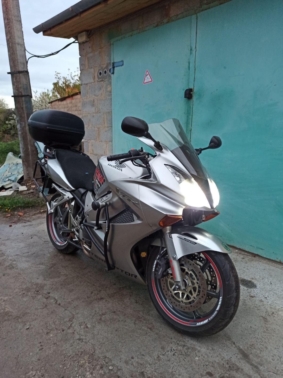 HONDA VFR 800 Interceptor VTEC 2004