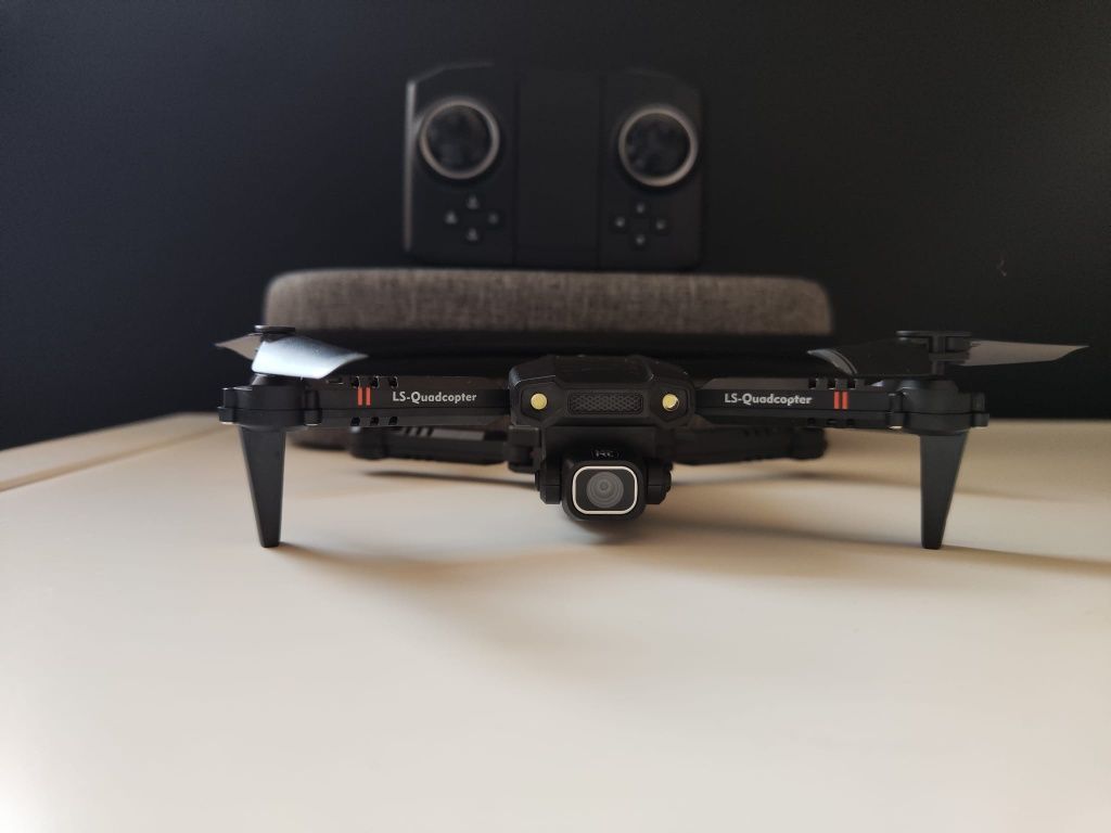 Dron profesionalny Lansenxi Dual Camera + 3 baterie PREZENT