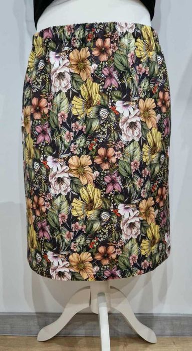 Jesienno/zimowa spódnica damska ołówkowa, 4XL jesienne kwiaty 1