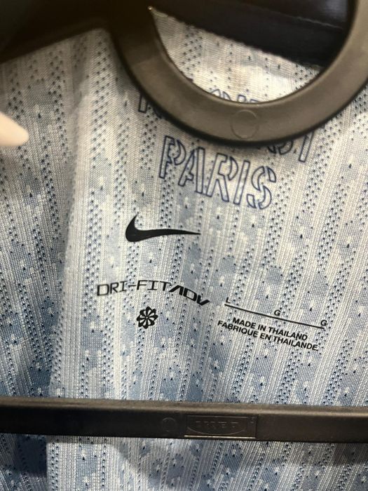 Desire Doue 14. Koszulka PSG, rozmiar L. 25/26