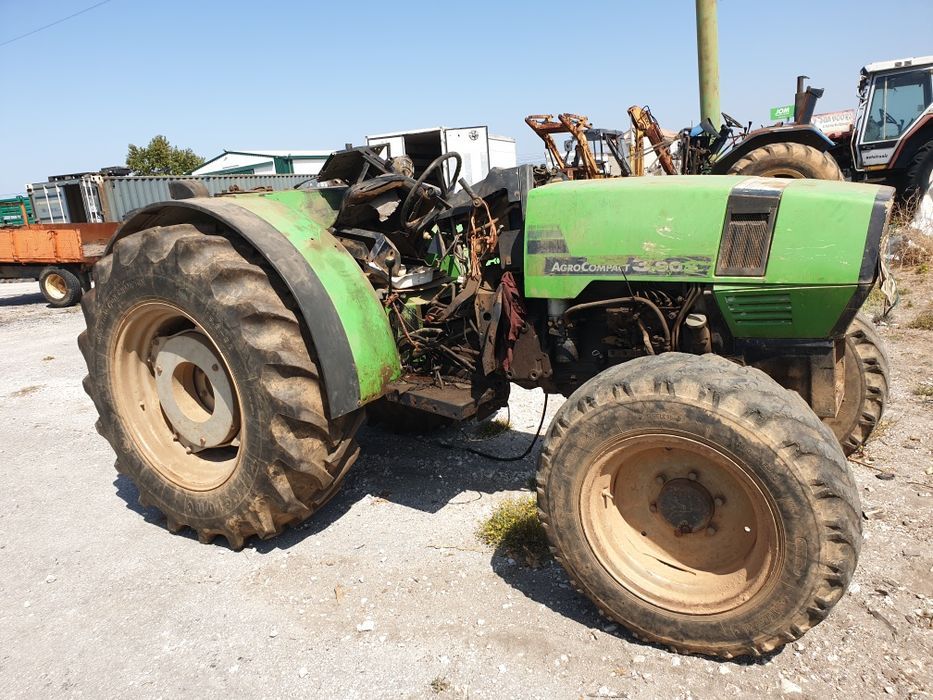 Trator Deutz Agrocompact DX3.90S para peças