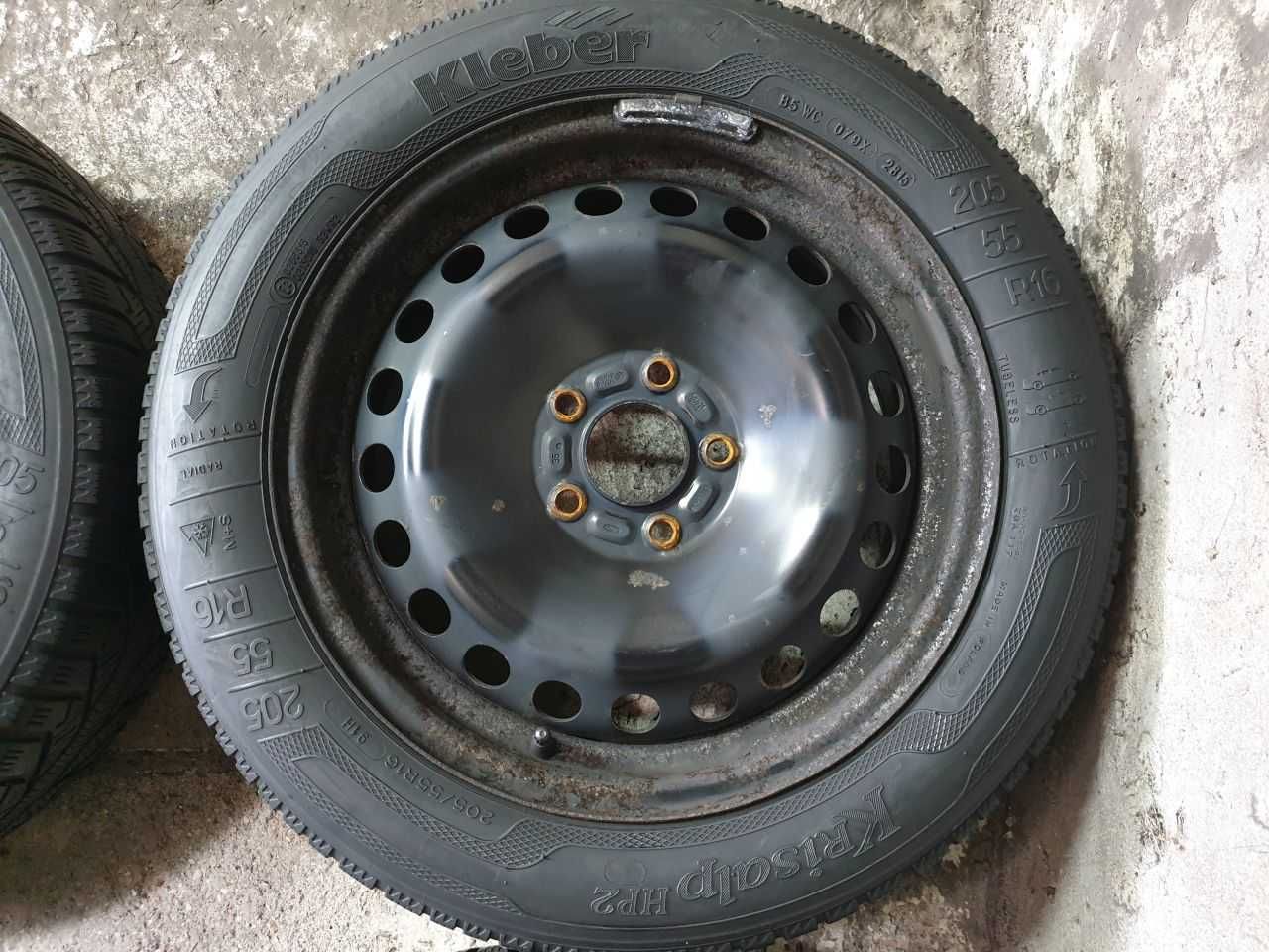 Felgi stalowe Koła Ford Volvo R16 5x108 opony 205/55R16 5mm