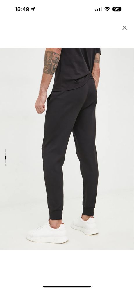 Костюм Calvin Klein S